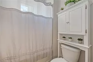 2555 Seychelles Dr, Naples, FL 34112 - Photo 29