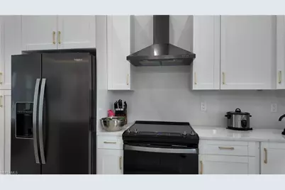 3234 22nd Ave SE, Naples, FL 34117 - Photo 5