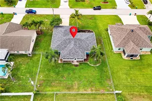 423 SW 39th Terrace, Cape Coral, FL 33914 - Photo 27