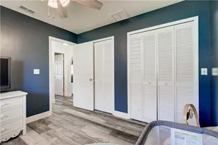 423 SW 39th Terrace, Cape Coral, FL 33914 - Photo 17