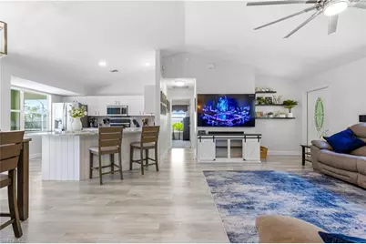 3650 6th Ave NE, Naples, FL 34120 - Photo 9