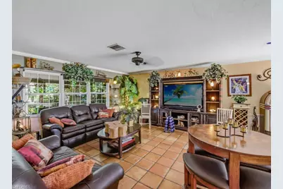 3220 68th St SW, Naples, FL 34105 - Photo 11