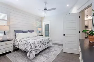 605 109th Ave N, Naples, FL 34108 - Photo 9