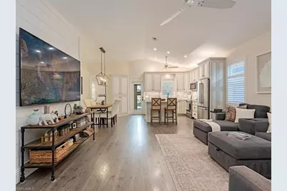 605 109th Ave N, Naples, FL 34108 - Photo 3