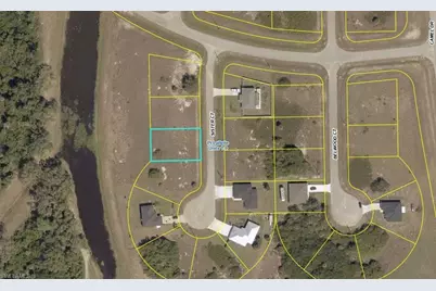 7006 Sister Ct, Labelle, FL 33935 - Photo 1