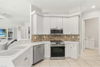 1124 Augusta Falls Way, Naples, FL 34119 - Photo 7