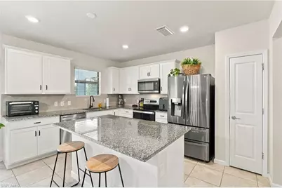 16036 Enclaves Cove Dr, North Fort Myers, FL 33917 - Photo 5