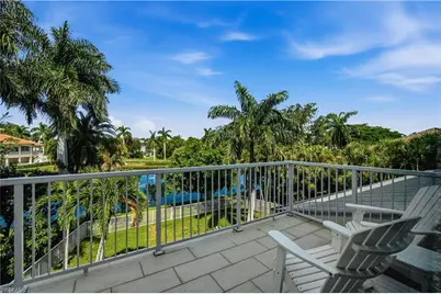 207 San Mateo Dr, Bonita Springs, FL 34134 - Photo 25