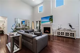 207 San Mateo Dr, Bonita Springs, FL 34134 - Photo 9