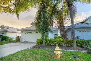 2230 Stacil Cir, Naples, FL 34109 - Photo 3