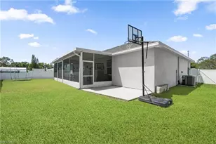 27257 Pinecrest Ln, Bonita Springs, FL 34135 - Photo 3