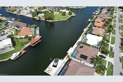 200 Copperfield Ct, Marco Island, FL 34145 - Photo 43