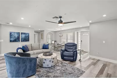 248 Bay Meadows Dr, Naples, FL 34113 - Photo 3