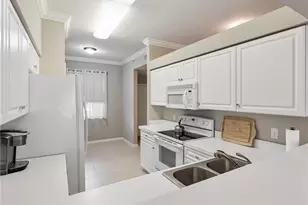20001 Barletta Ln, Estero, FL 33928 - Photo 13