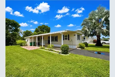 591 Cape Florida Ln, Naples, FL 34104 - Photo 5