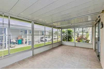 591 Cape Florida Ln, Naples, FL 34104 - Photo 21