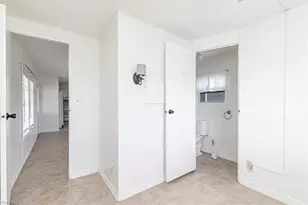 591 Cape Florida Ln, Naples, FL 34104 - Photo 17