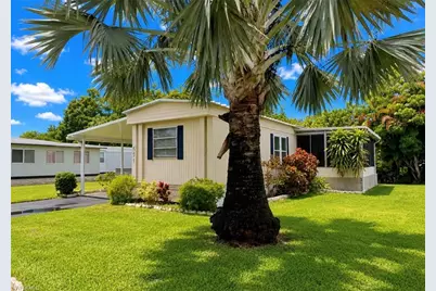 591 Cape Florida Ln, Naples, FL 34104 - Photo 3