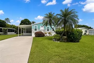 585 Cape Florida Ln, Naples, FL 34104 - Photo 3