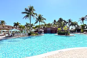 7877 Hawthorne Dr, Naples, FL 34113 - Photo 41