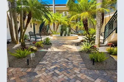 960 7th St S #103, Naples, FL 34102 - Photo 13