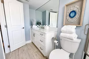960 7th St S, Naples, FL 34102 - Photo 7