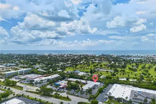 2555 9th St N, Naples, FL 34103 - Photo 15