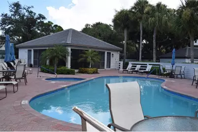 27105 Oakwood Lake Dr, Bonita Springs, FL 34134 - Photo 37