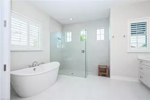 14232 Laguna Spgs Ln, Naples, FL 34114 - Photo 17