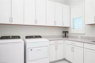 14232 Laguna Spgs Ln, Naples, FL 34114 - Photo 31