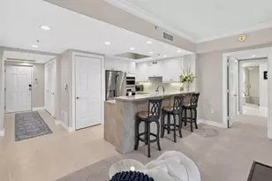 2748 Tiburon Blvd E, Naples, FL 34109 - Photo 5