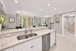 2748 Tiburon Blvd E, Naples, FL 34109 - Photo 3