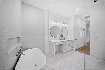 878 Vistana Cir, Naples, FL 34119 - Photo 17