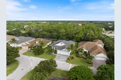 21551 Oaks Of Estero Cir S, Estero, FL 33928 - Photo 3