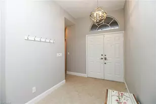 700 Lambton Ln, Naples, FL 34104 - Photo 23