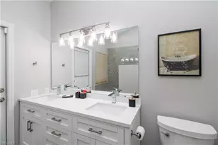 700 Lambton Ln, Naples, FL 34104 - Photo 15