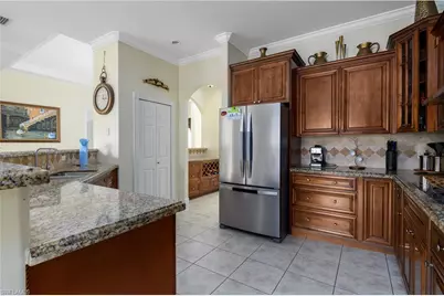 4021 24th Ave SE, Naples, FL 34117 - Photo 5