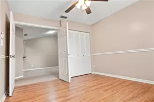 749 Landover Cir, Naples, FL 34104 - Photo 25