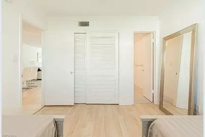 72 7th St S #203, Naples, FL 34102 - Photo 19