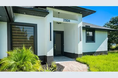 2504 52nd St SW, Lehigh Acres, FL 33976 - Photo 3