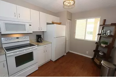 7812 Emerald Cir #201, Naples, FL 34109 - Photo 13