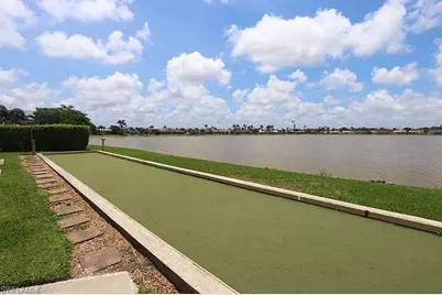 7812 Emerald Cir #201, Naples, FL 34109 - Photo 19