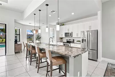 2229 SW 17th Pl, Cape Coral, FL 33991 - Photo 9
