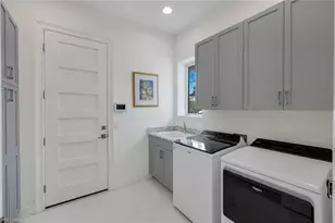 6245 Negril Isle Dr, Naples, FL 34113 - Photo 23