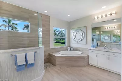 6245 Negril Isle Dr, Naples, FL 34113 - Photo 15