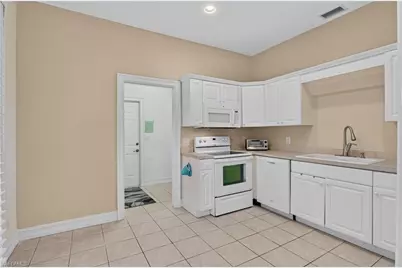 8515 Chase Preserve Dr, Naples, FL 34113 - Photo 29