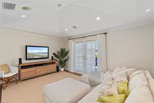 645 Broad Ave S, Naples, FL 34102 - Photo 25