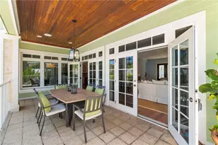 645 Broad Ave S, Naples, FL 34102 - Photo 43