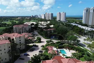 7048 Pelican Bay Blvd, Naples, FL 34108 - Photo 19