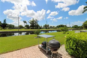 300 Valley Stream Dr, Naples, FL 34113 - Photo 31